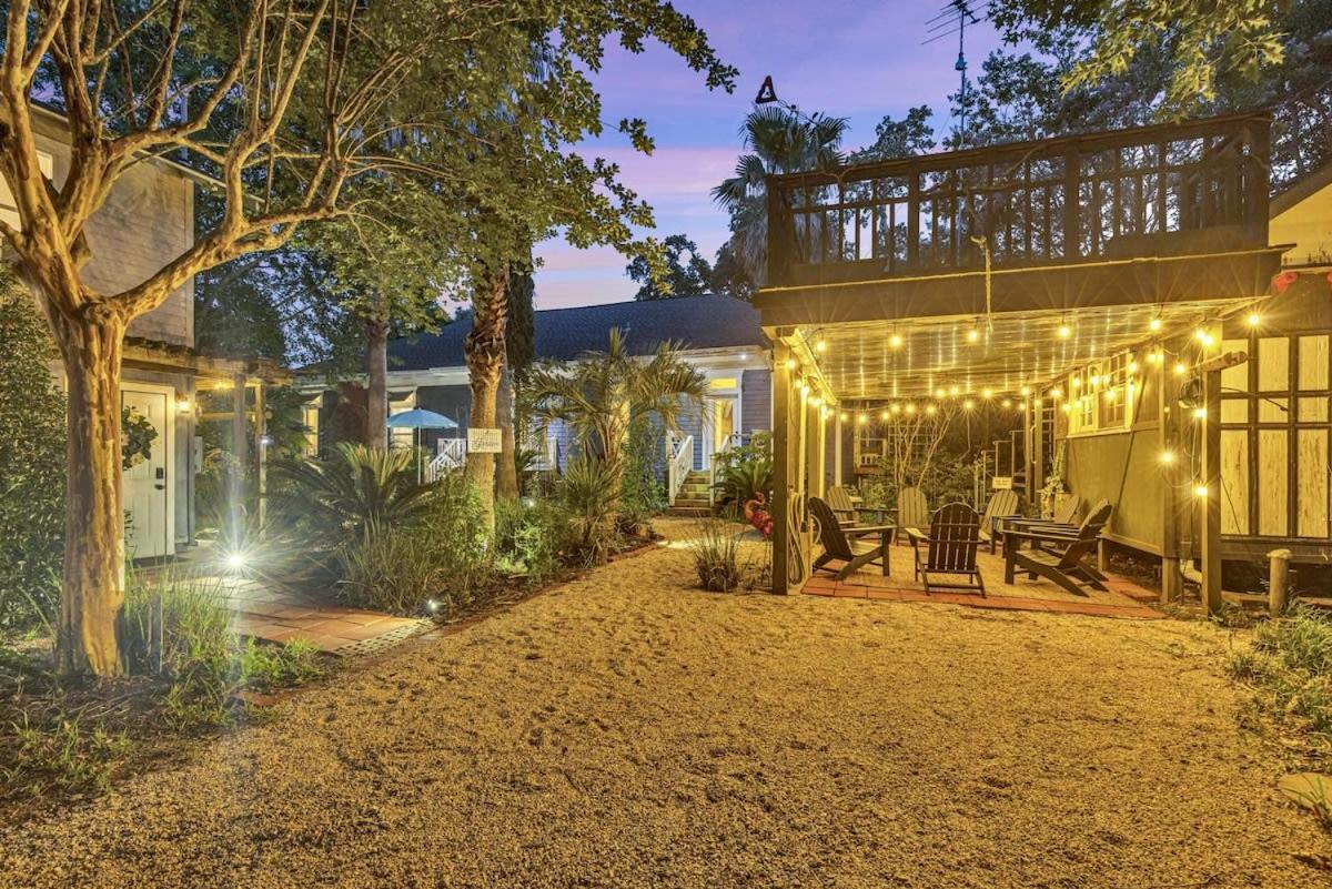 Bare Feet Bungalow -Close To Beach & Dog Friendly กัลฟ์พอร์ต ภายนอก รูปภาพ