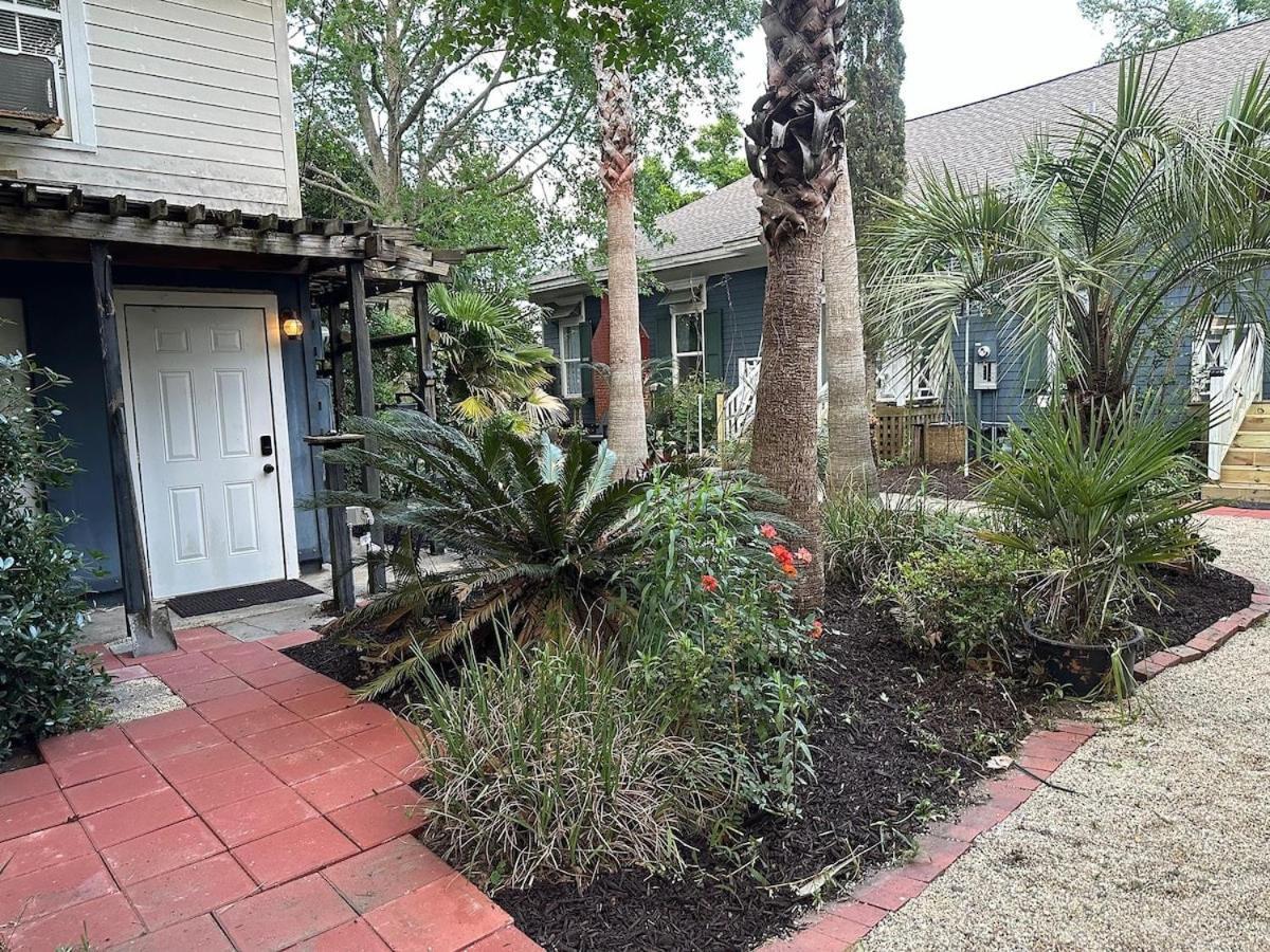 Bare Feet Bungalow -Close To Beach & Dog Friendly กัลฟ์พอร์ต ภายนอก รูปภาพ